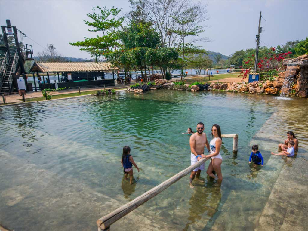 Piscina Ecológica Balneário Nascente Azul