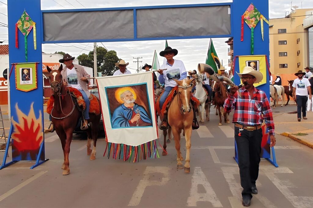 Cavalgada de São Pedro Apóstolo | PASCOM – Paróquia São Pedro Apóstolo